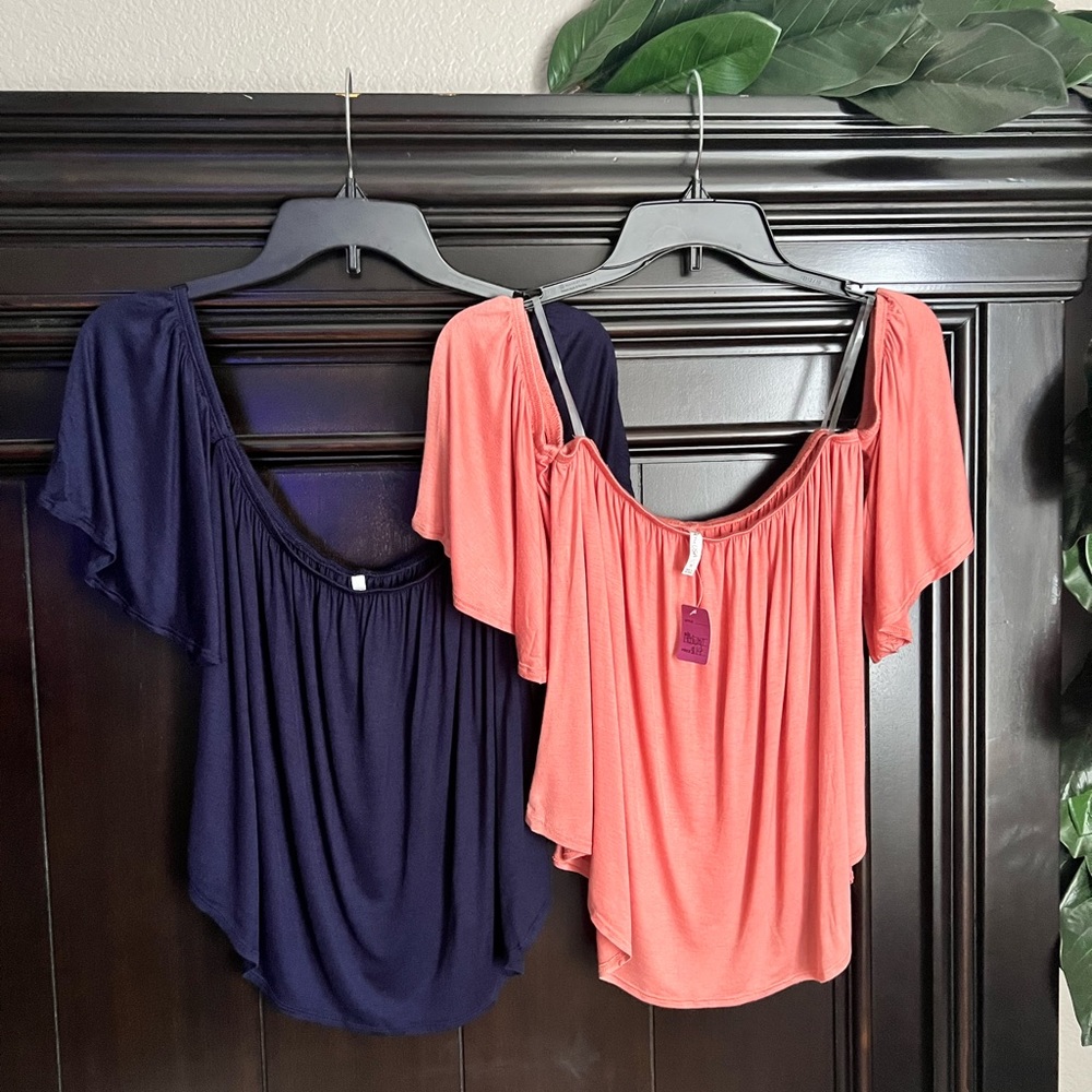 Set of 2 off shoulder tops
